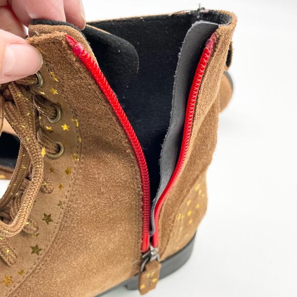 Sorel Emelie Combat Boot Womens 5 Waterproof Suede Gold Stars Boho Fairy Grunge - Picture 9 of 13